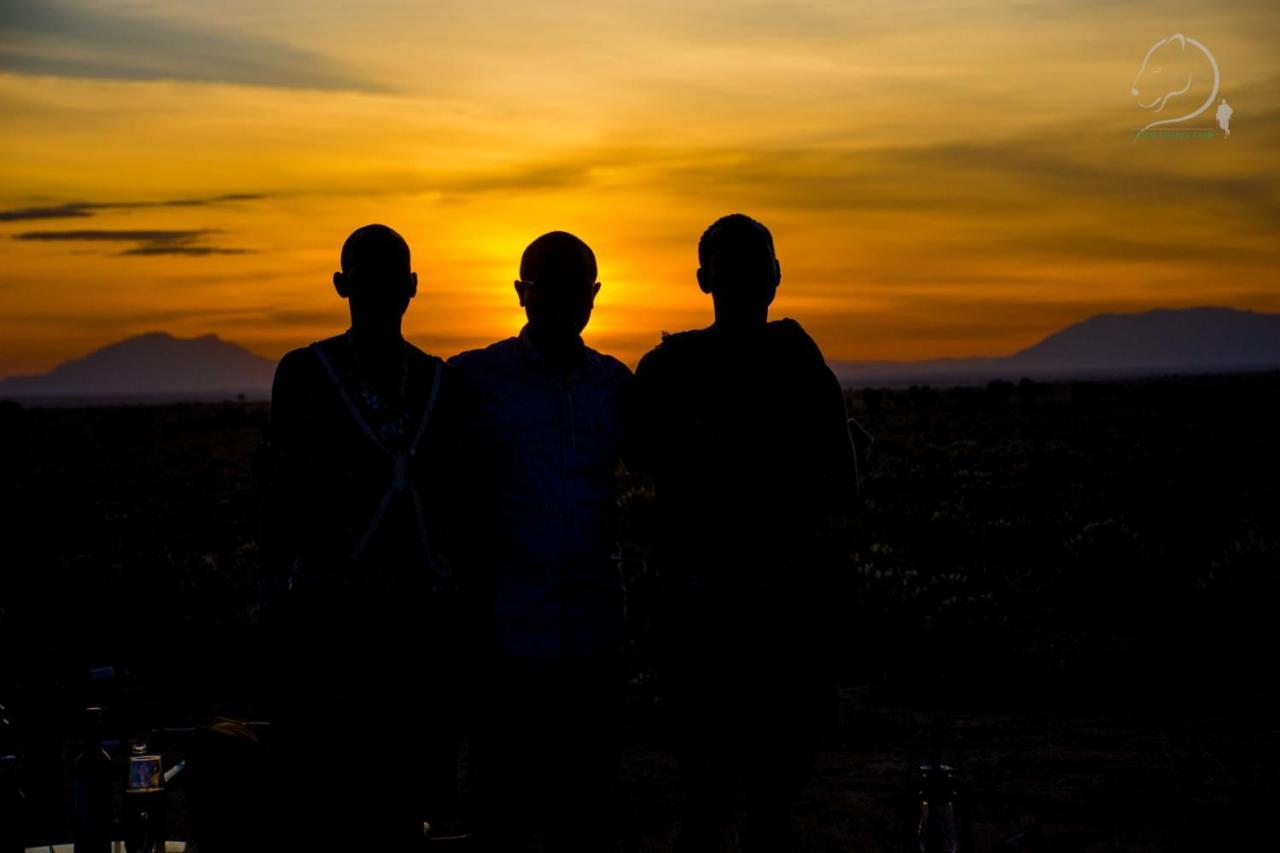 安博塞利Amanya 1-Bed Leopard Family With Mt Kilimanjaro VI别墅 外观 照片