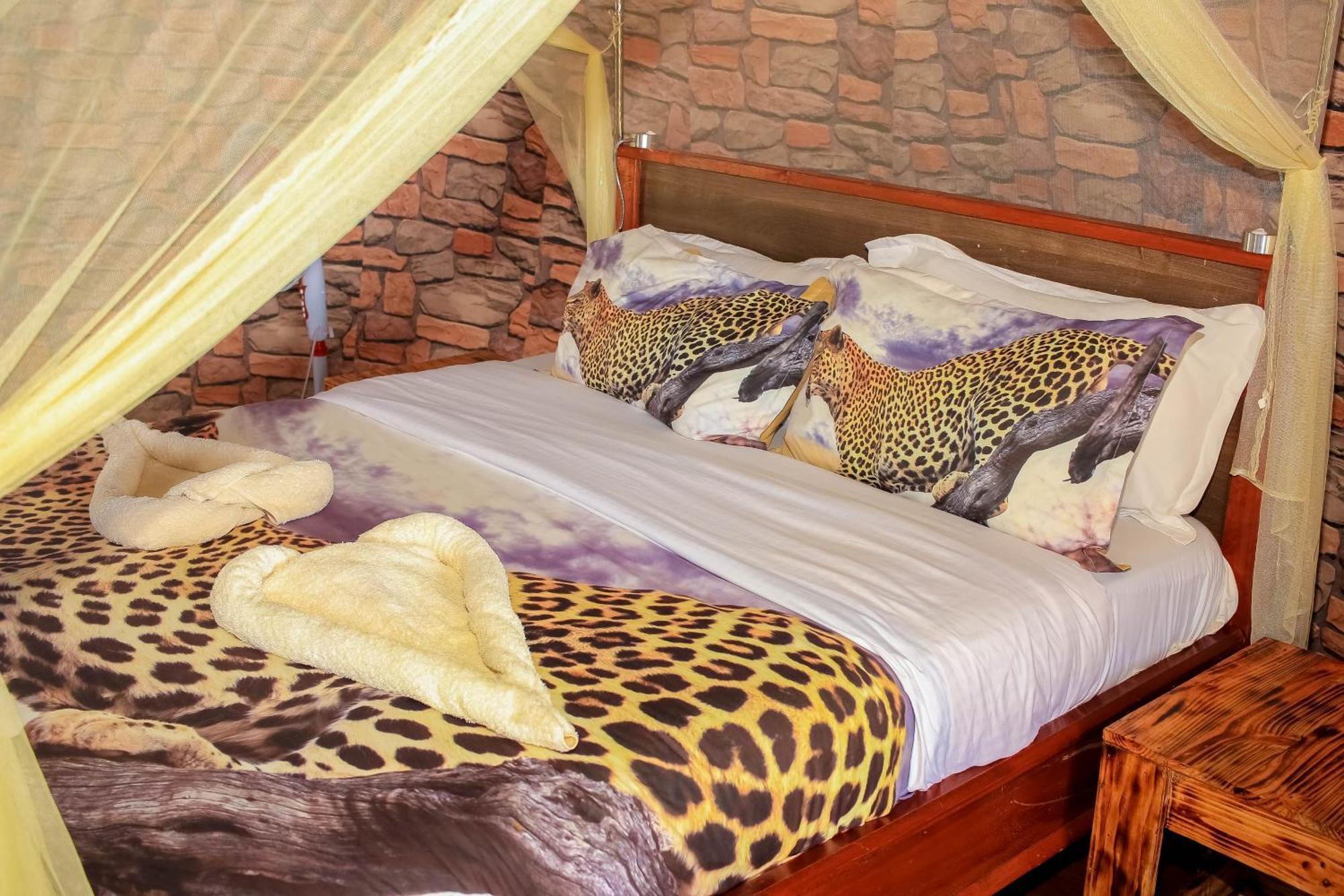 安博塞利Amanya 1-Bed Leopard Family With Mt Kilimanjaro VI别墅 外观 照片